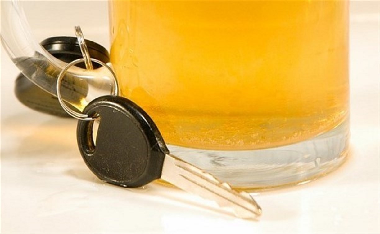 Лишённого прав сахалинца будут судить за повторную пьянку за рулём