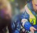 На Сахалине пьяный бесправник с трёхлетним ребёнком в салоне пытался скрыться от погони 