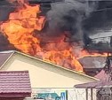 "Сгорели все документы и вещи": мэрия Южно-Сахалинска окажет помощь пострадавшей от пожара семье
