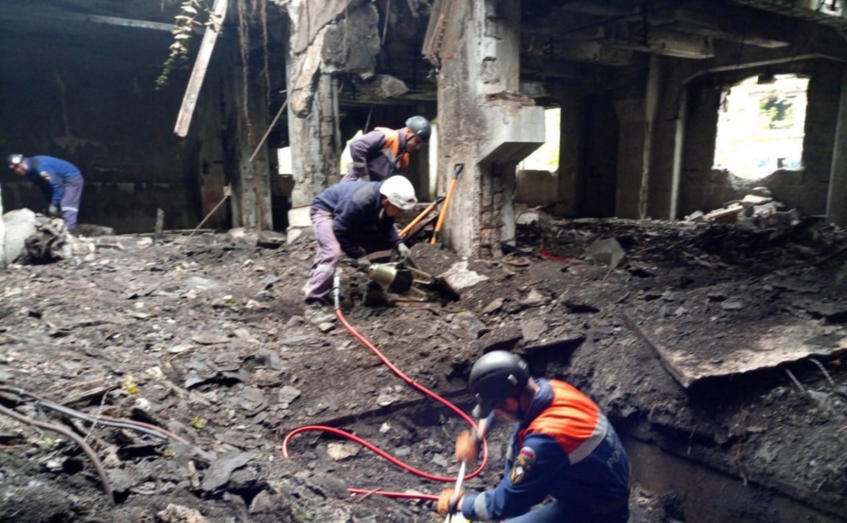 Прокуратура заинтересовалась обрушением крыши бывшего бумзавода в Поронайске