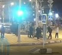 "Повалили на землю и били ногами": массовая драка подростков произошла в Южно-Сахалинске