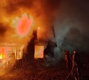 Дачный дом сгорел в селе Чистоводном