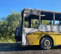 Минтранс проверит работу транспортной компании, чей автобус загорелся по пути в Поронайск 