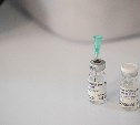 Продуктовые наборы могут получить вакцинированные от коронавируса сахалинские пенсионеры