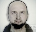 На Сахалине полиция ищет подозреваемого в мошенничестве с машинами и деньгами