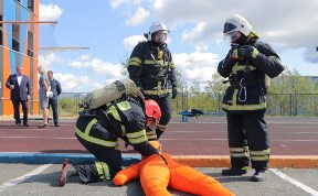 Уникальное оборудование для тренировки пожарных появилось на Сахалине