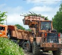 В Южно-Сахалинске расчищают русла рек - убрали почти 70 деревьев 