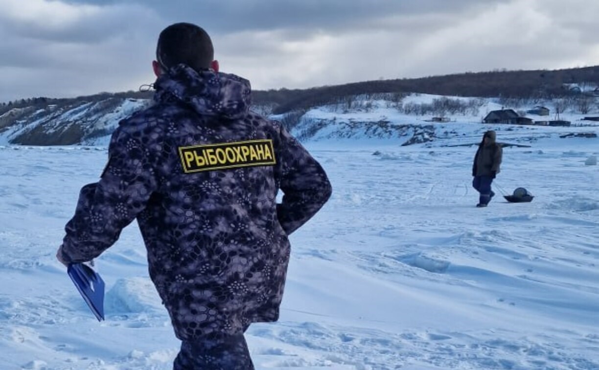 Сотрудники Росрыболовства выявили 14 нарушений на водных объектах Сахалина за неделю