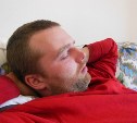 Мужчина в Южно-Сахалинске после бара пригласил нового знакомого к себе в номер и пожалел