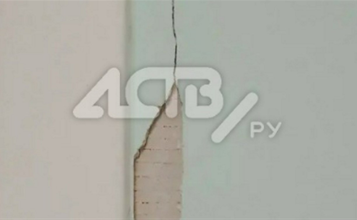 Бастрыкин затребовал доклад по делу о ненадлежащем содержании школы в Кировском