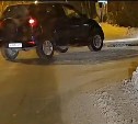 Ехал "зигзагом" и валялся в кювете: пьяное приключение автомобилиста попало на видео в Южно-Сахалинске