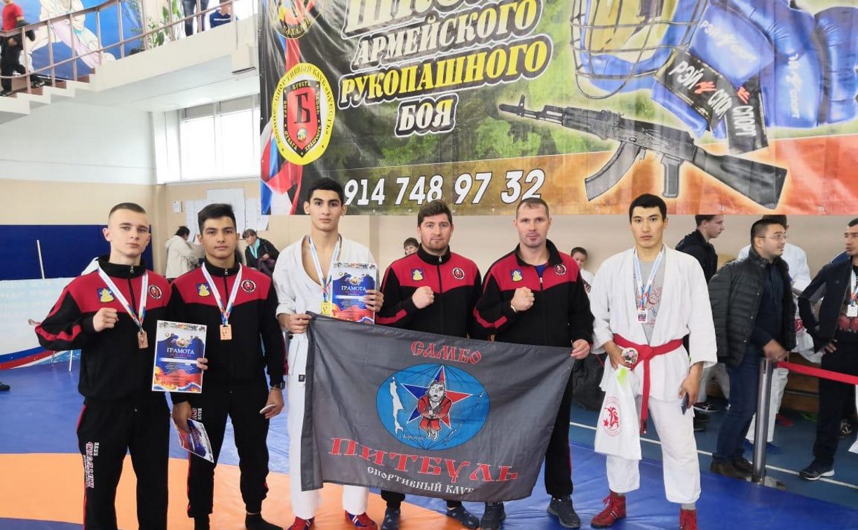 Три медали завоевали корсаковцы на чемпионате по армейскому рукопашному бою