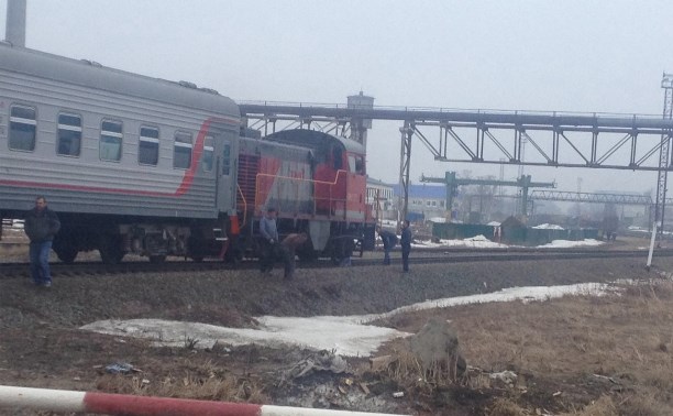 Поезд сбил женщину в Южно-Сахалинске