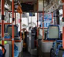 Сахалинские следователи проверяют инцидент с зажатой в автобусе коляской