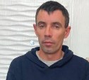 Подозреваемого в краже телефона ищет полиция Южно-Сахалинска