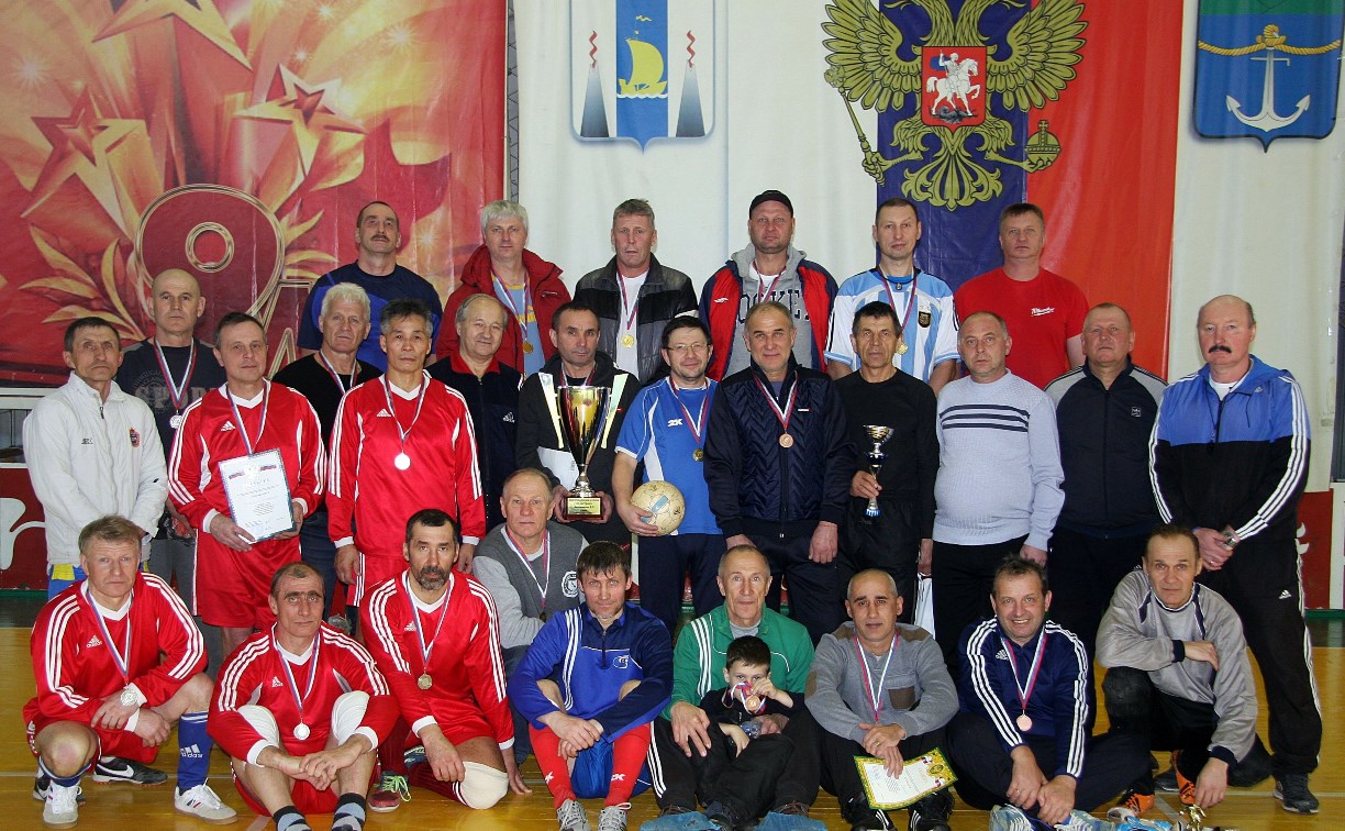 Ветераны сахалинского футбола сразились за Кубок Боровикова