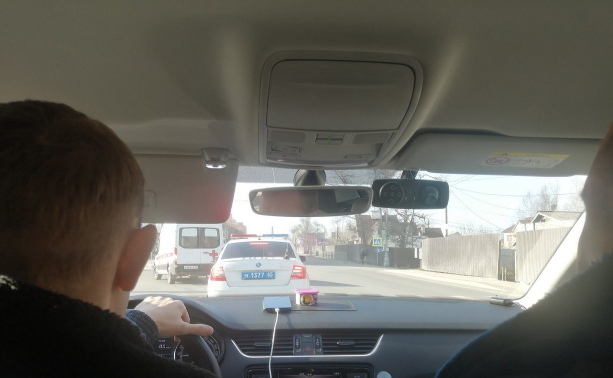 Автомобилистов, не пропустивших скорую помощь в Южно-Сахалинске, оштрафуют