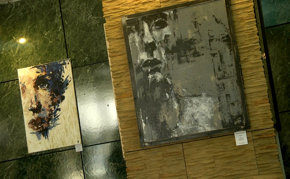 Сахалинские абстракционисты открыли выставку с не менее абстрактным названием