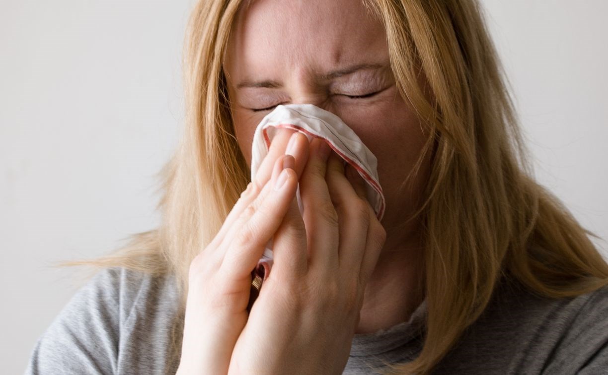 Аллерголог рассказала, как отличить сезонную аллергию от ОРВИ