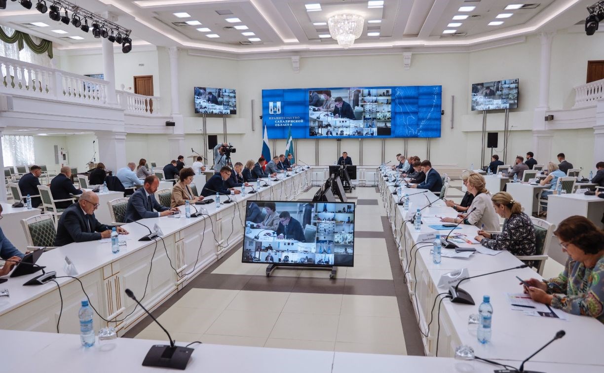120 школьников будут обучаться цирковому искусству на Сахалине
