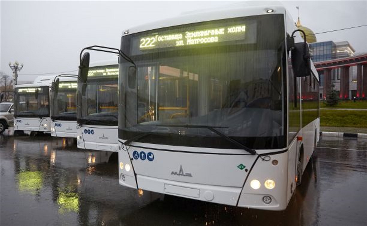 На дороги Южно-Сахалинска выйдут газомоторные автобусы с камерами кругового обзора
