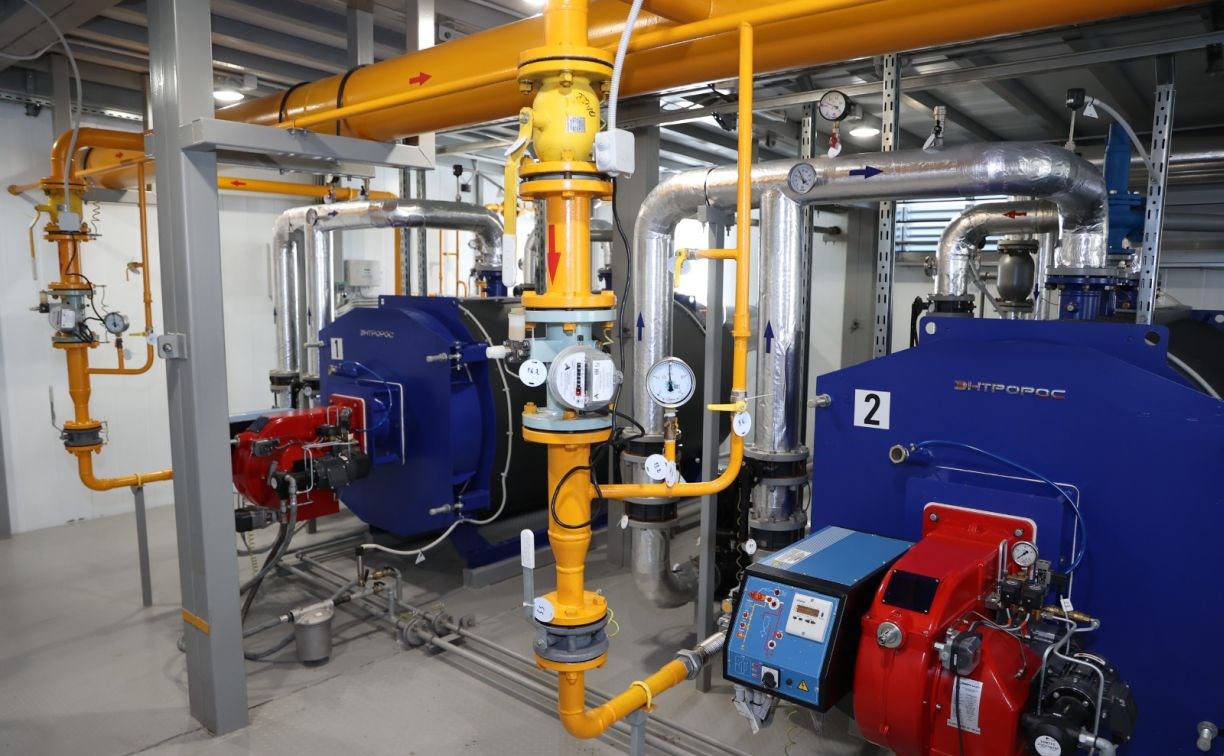 В селе Покровка Долинского района тестово запустили автоматическую газовую котельную