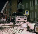 В Южно-Сахалинске эвакуируют мешающие расчистке дорог автомобили