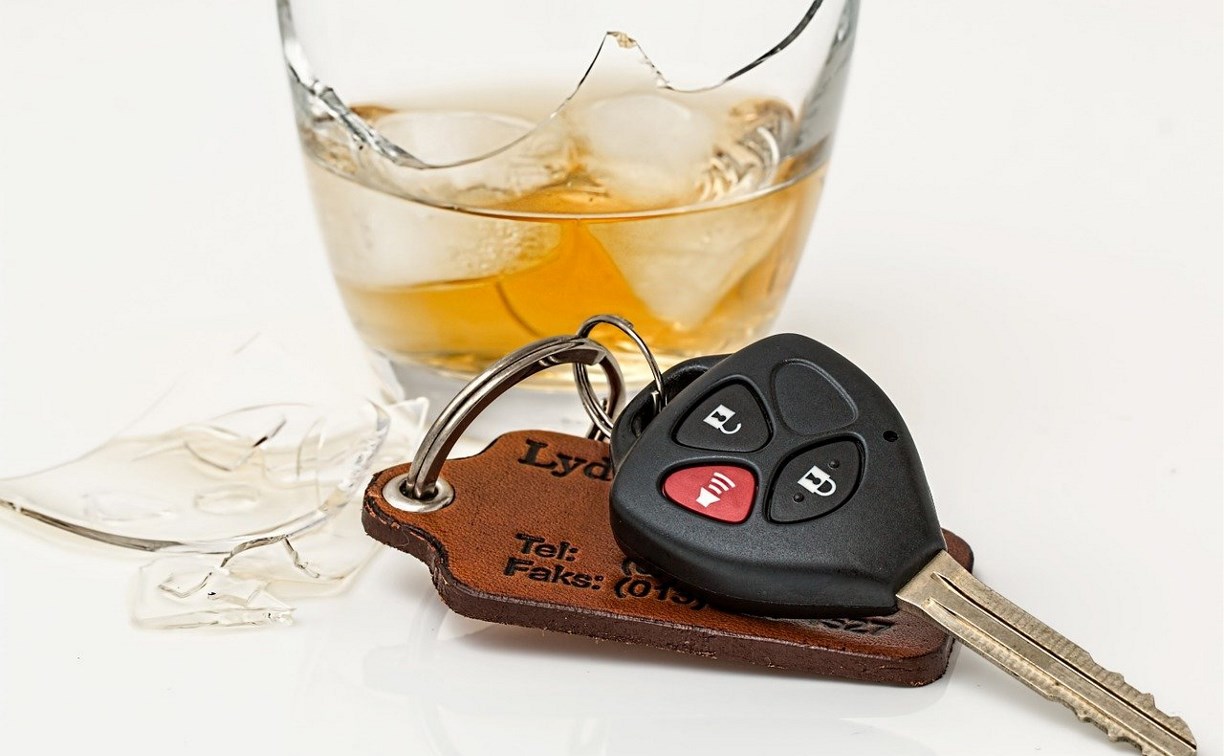 Двух алкоголиков лишили водительских прав в Ногликском районе