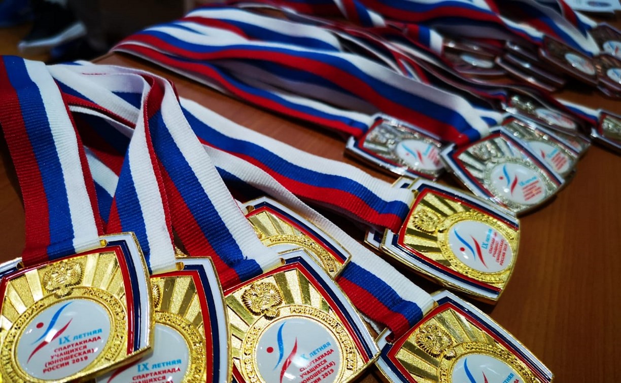 Шесть медалей привезли сахалинские самбисты со Спартакиады учащихся России