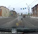 "Подбил две машины и врезался в ограждение": подробности серьёзного ДТП в Южно-Сахалинске