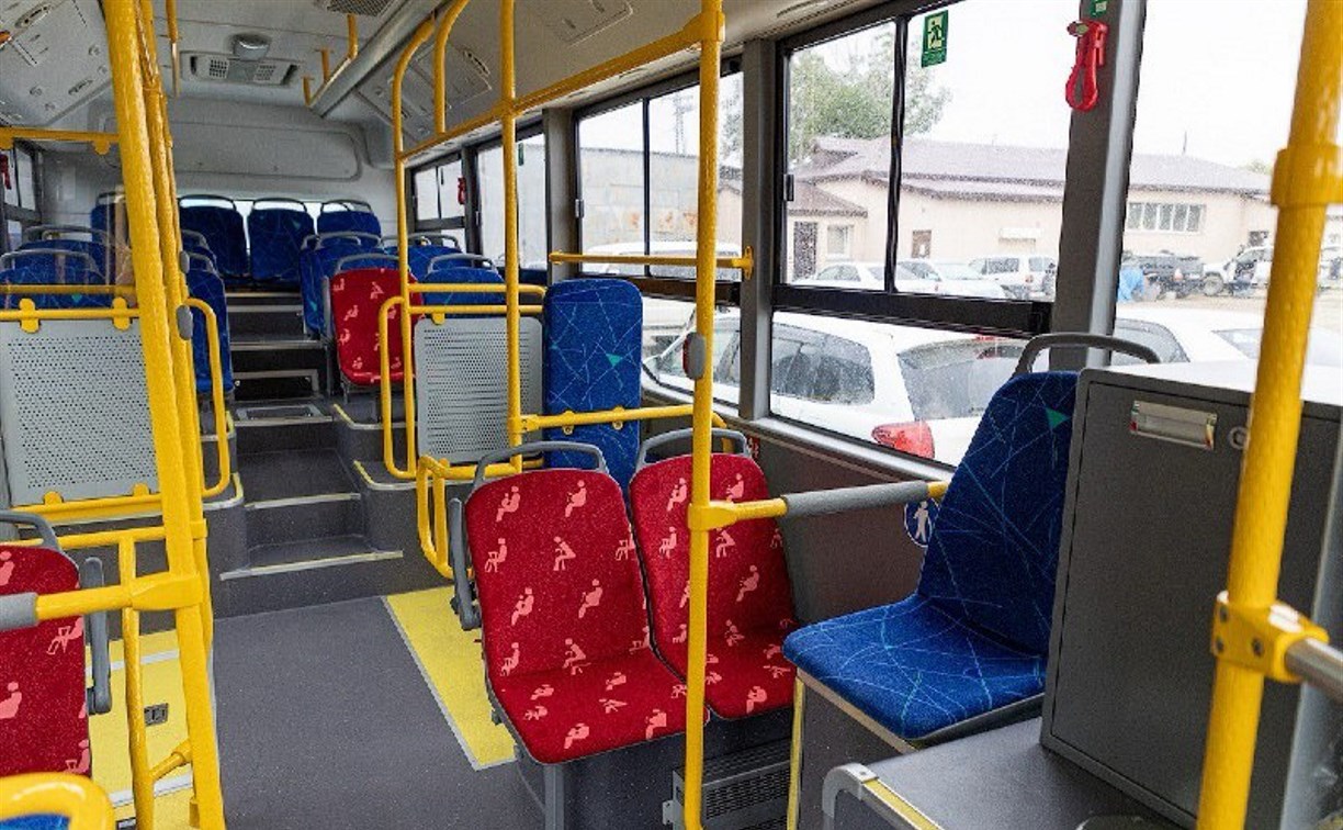 Четыре муниципальных маршрута в Томаринском районе будет обслуживать новый перевозчик