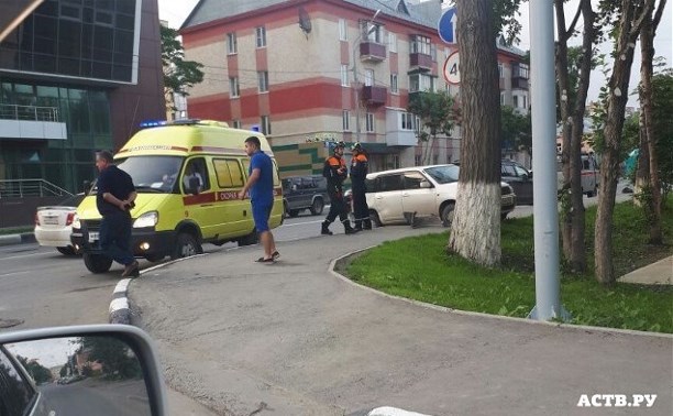Водитель пострадал в утренней аварии в Южно-Сахалинске