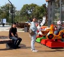 Вместо пустыря с гаражами – благоустроенный променад: Валерий Лимаренко оценил набережную Корсаковки