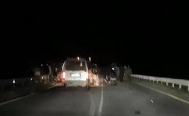 Несколько человек пострадали в аварии в Долинском районе
