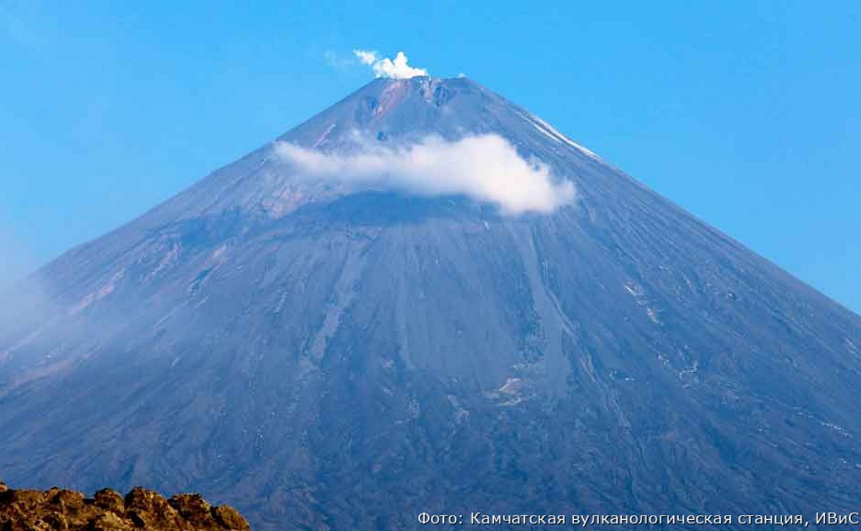 Пять туристов погибли при восхождении на вулкан Ключевской на Камчатке