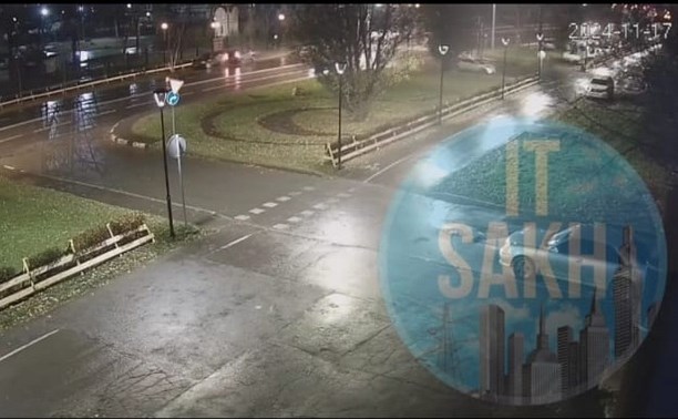 Водитель спровоцировал тройное ДТП в Южно-Сахалинске