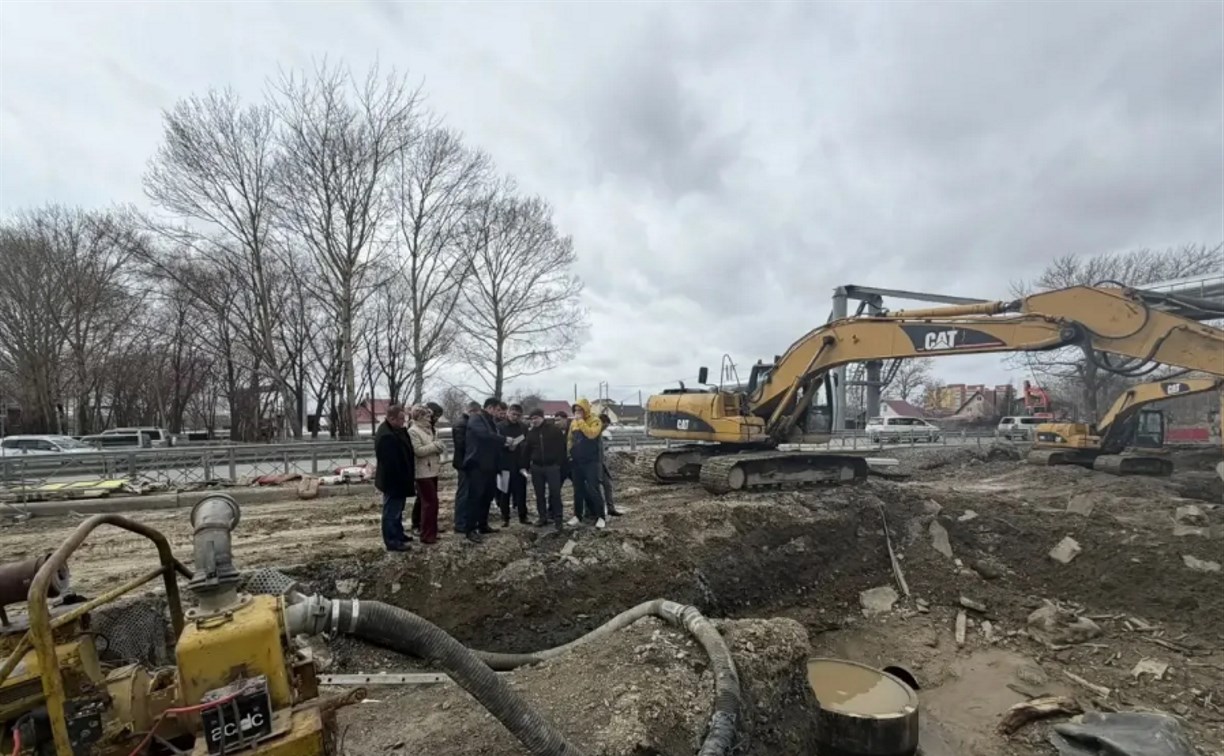 Работы на проспекте Мира в Южно-Сахалинске ускоряют