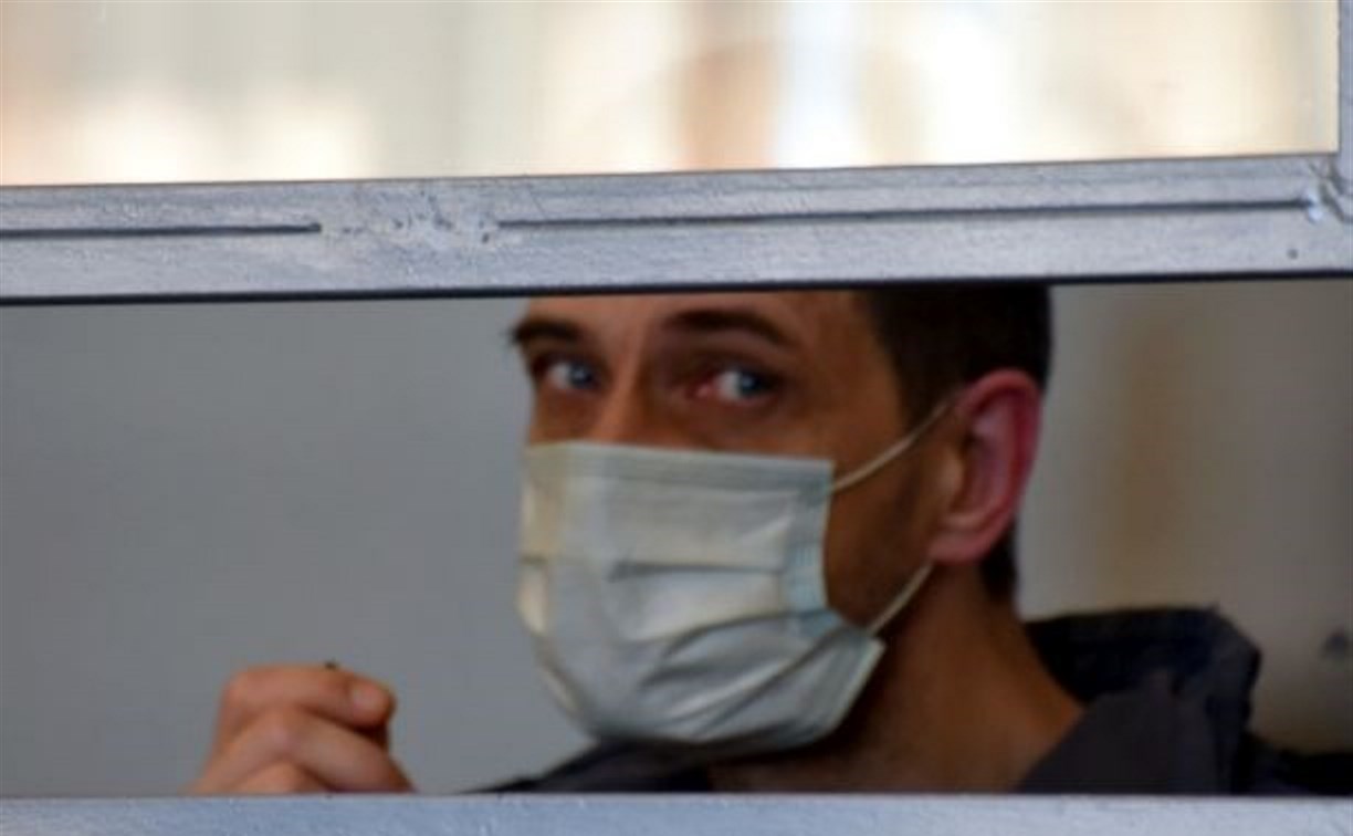 С убийцы 8-летней девочки на Сахалине пытаются взыскать миллионы рублей