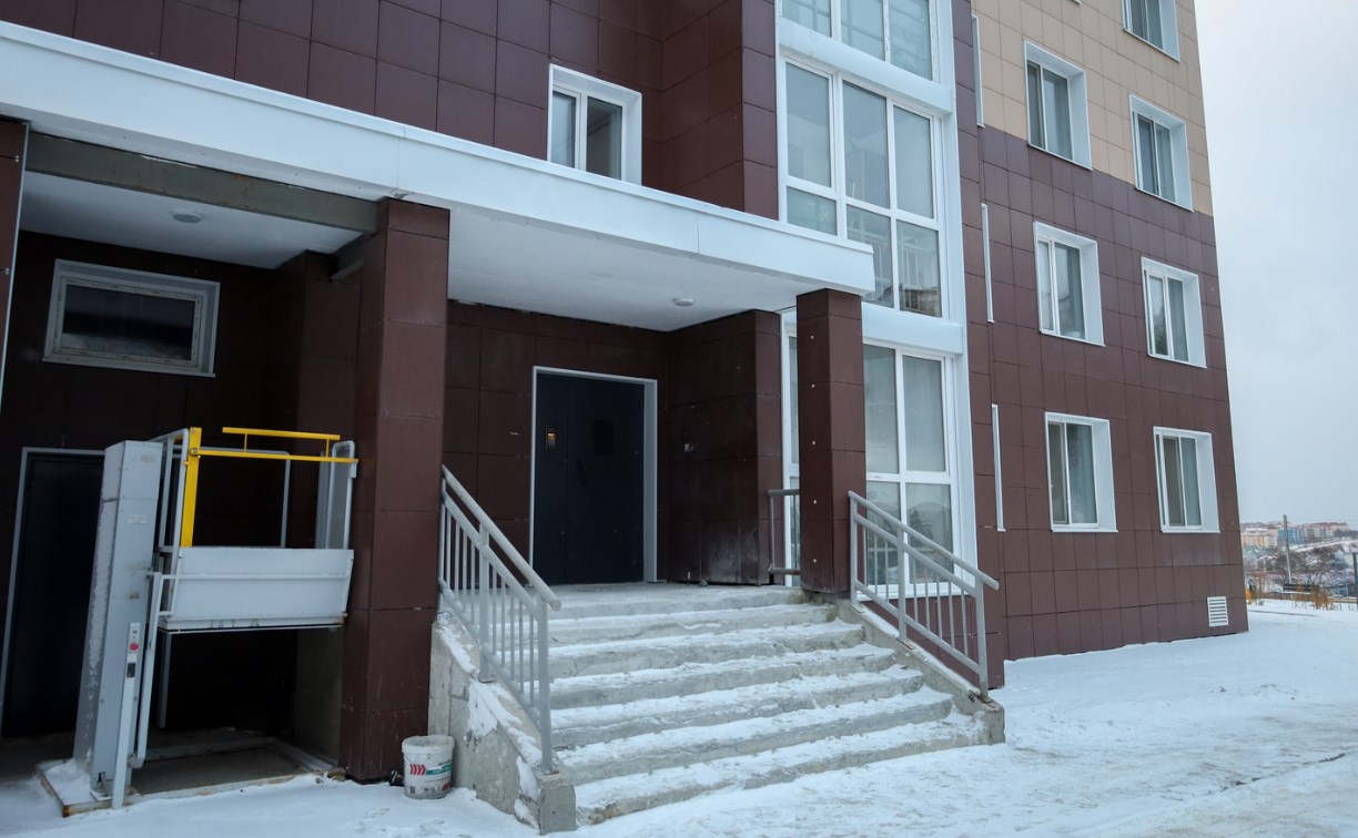 Дом в Корсакове обследовали после обращения жительницы на Радио АСТВ