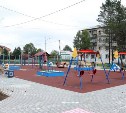 На Сахалине и Курилах до конца года обустроят 36 детских площадок