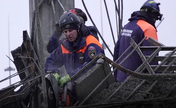  "Эта частная территория": актуальная информация об обрушении здания в Южно-Сахалинске 