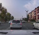 В Южно-Сахалинске видеорегистратор поймал "очень наглого нарушителя"