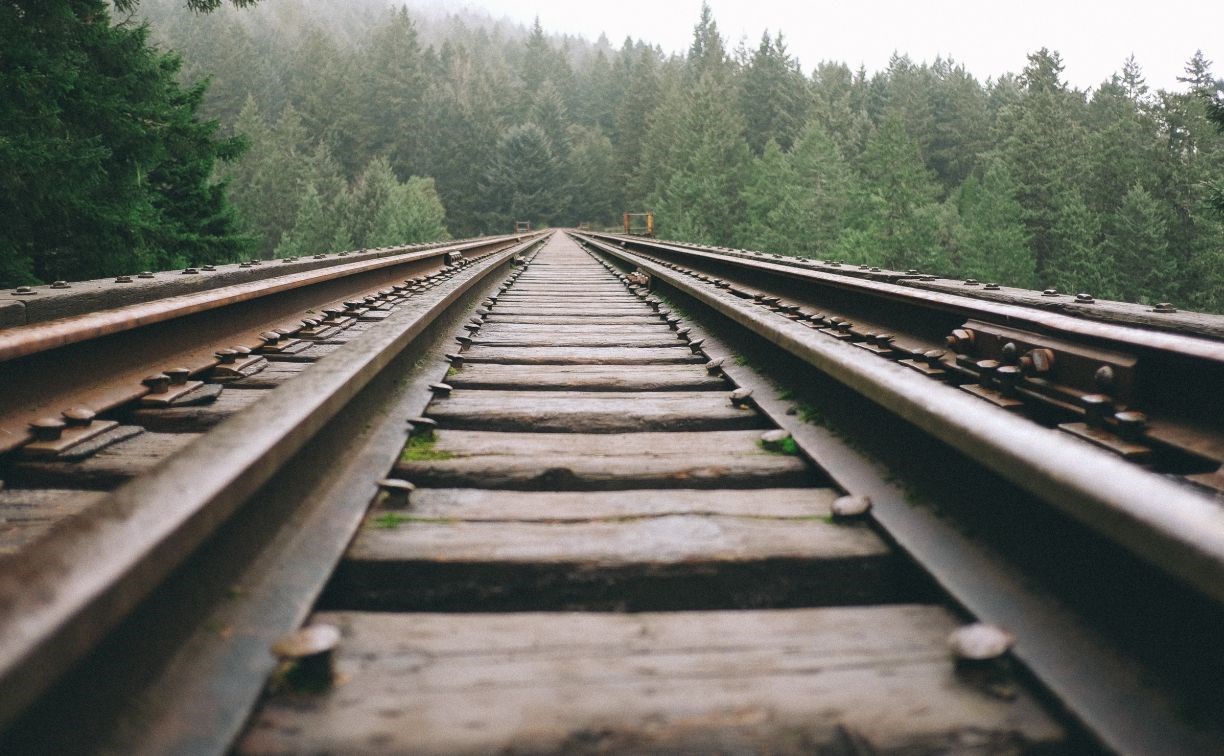 Машиниста поезда на Сахалине оправдали по делу о гибели мужчины на железной дороге