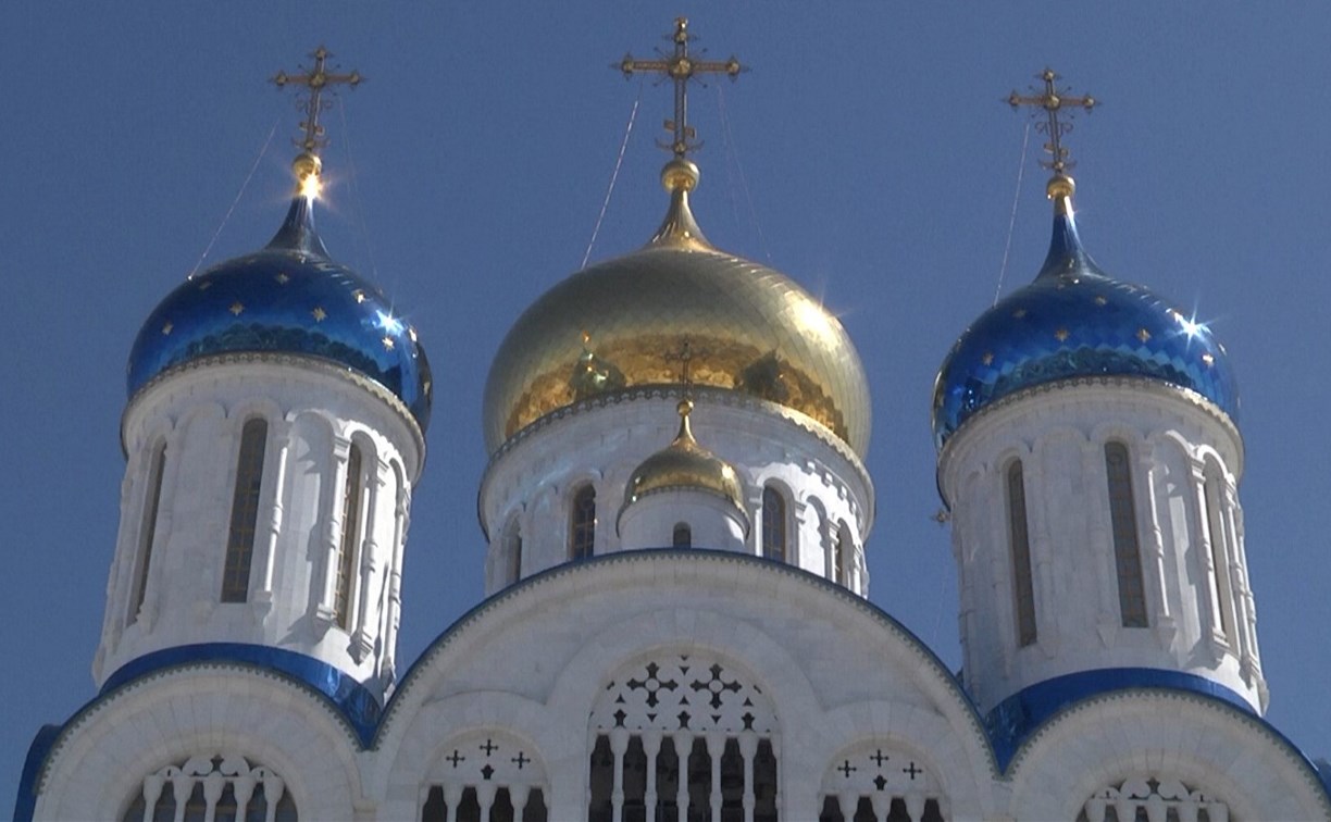 Православных сахалинцев призвали молиться дома