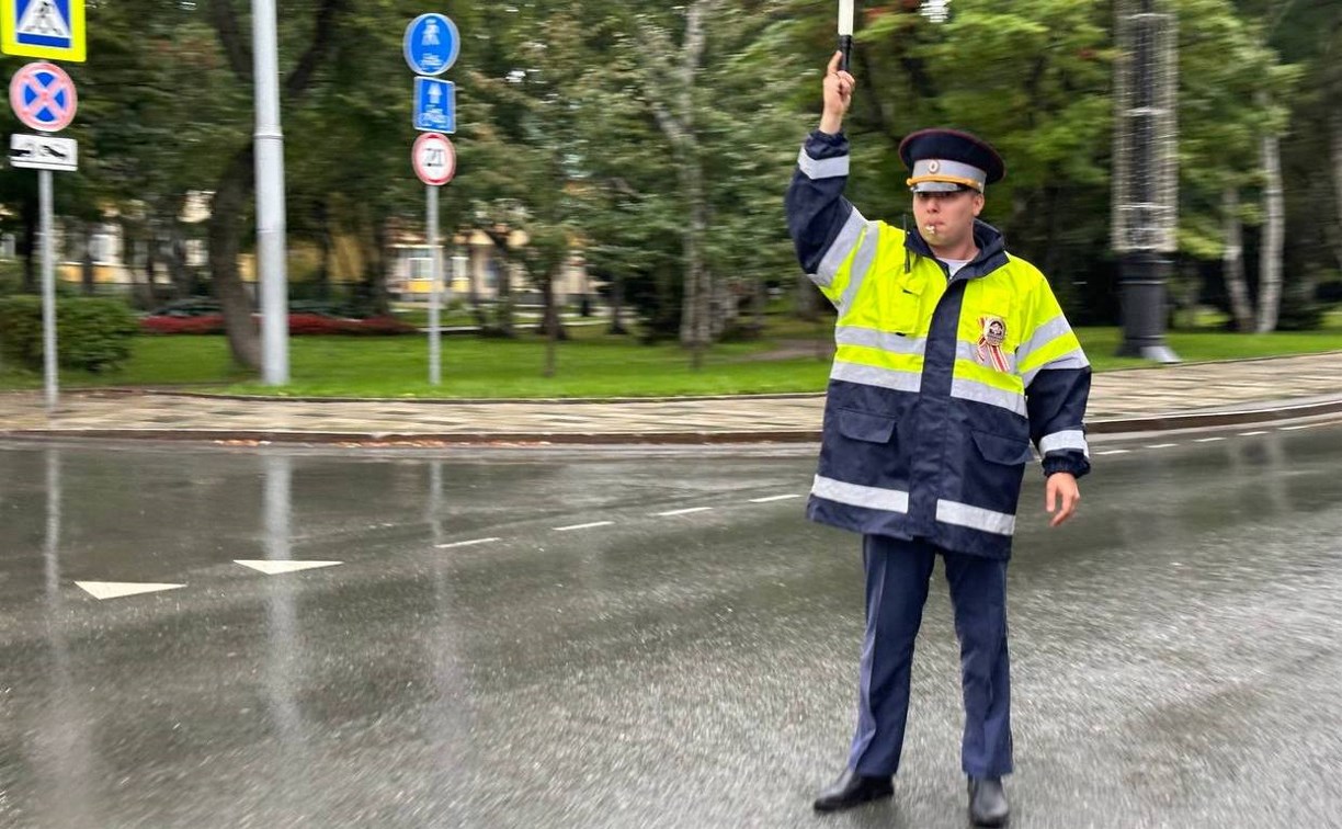Тонировка, глушители, парковка - за что штрафовали автомобилистов на Сахалине 28 сентября
