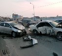 Две «Тойоты» столкнулись в Южно-Сахалинске