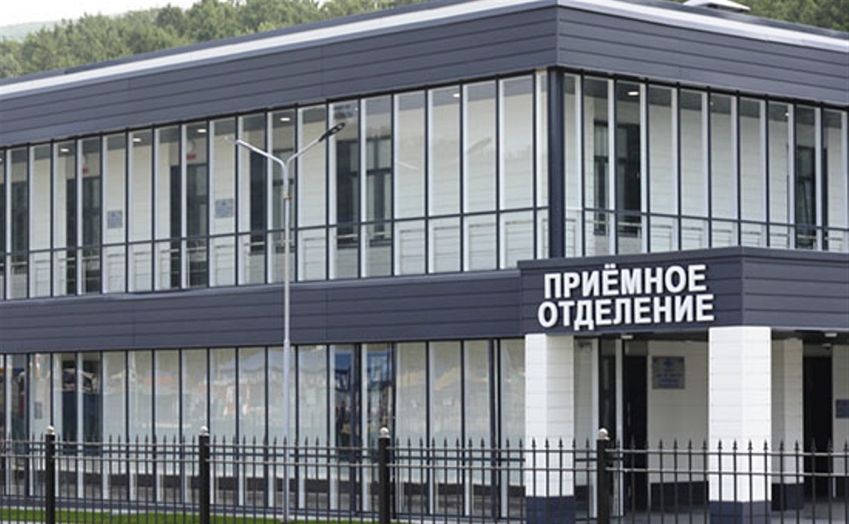 Защиту от таранов установят на въезде в новый военный госпиталь на Сахалине