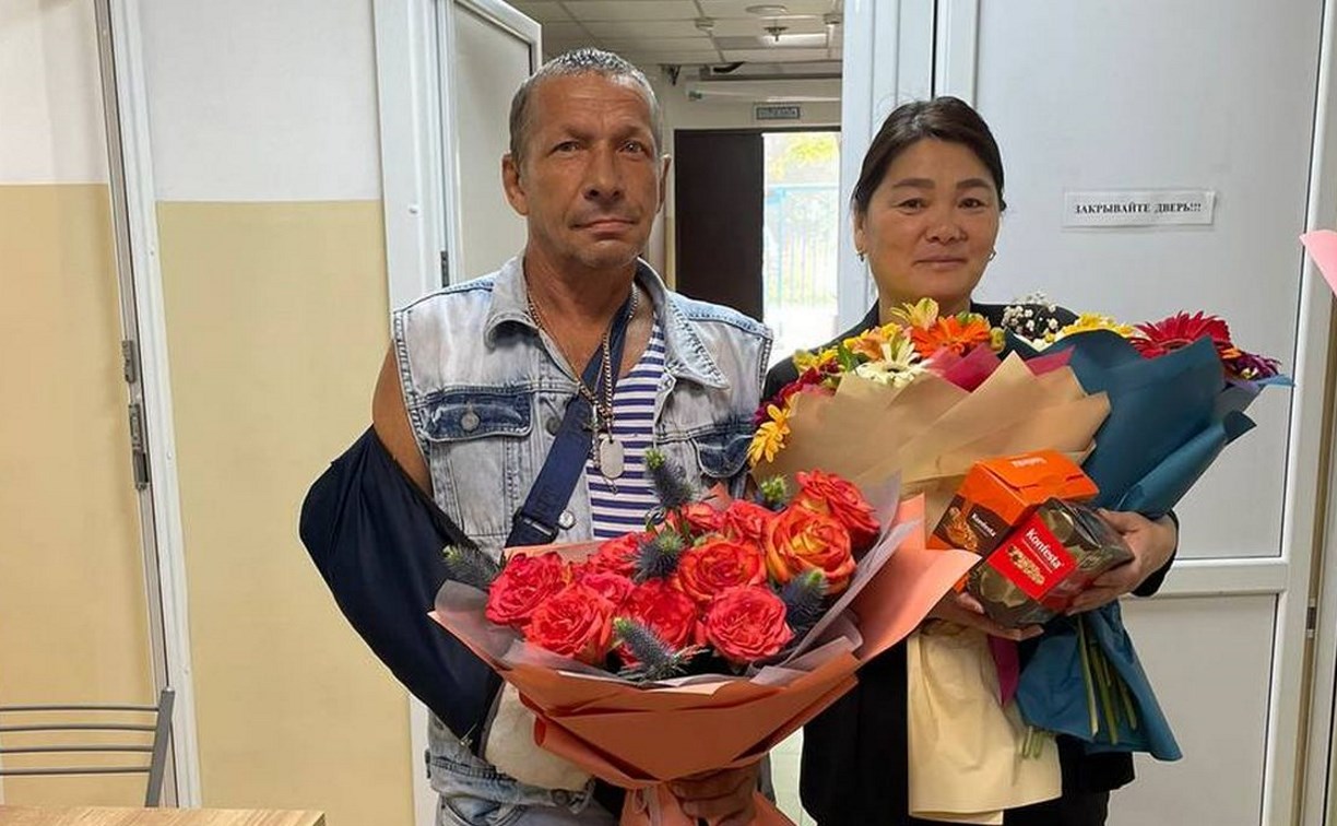Участнику СВО нашли временное жильё в Южно-Сахалинске до отлёта в Хабаровск
