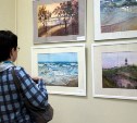 Выставка картин, написанных на самоизоляции, открылась в Корсакове