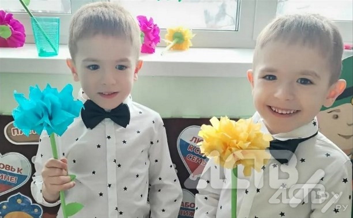 Сбор закрыт: сахалинцы собрали 618 800 рублей на реабилитацию двойняшек Артёма и Мирона